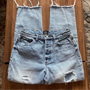 BDG Distressed Jeans size 27